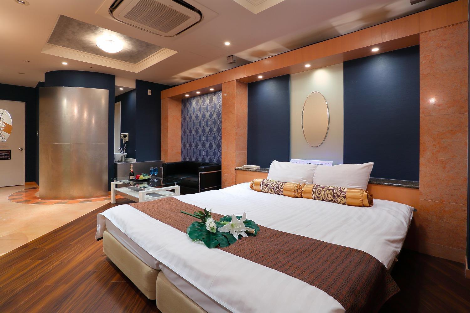 Hotel Axis -アクシス- (Adults Only) Osaka Bagian luar foto
